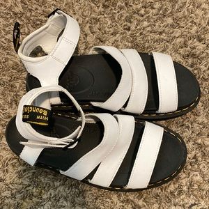 Dr Martens Blaire Sandal